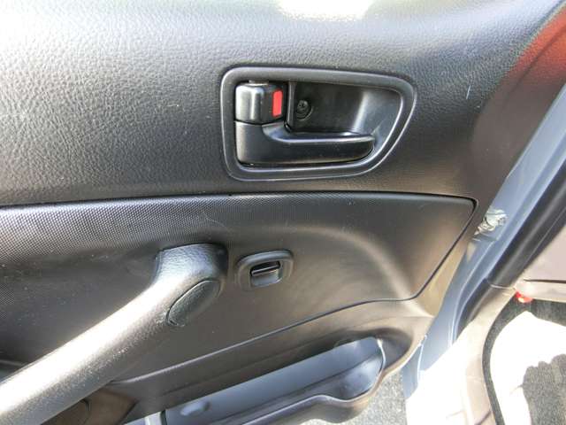 トヨタ サクシードバン １．５ ＵＬ－Ｘ H27年 (中国) 99