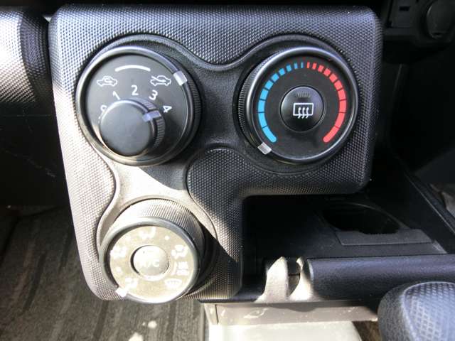 トヨタ サクシードバン １．５ ＵＬ－Ｘ H27年 (中国) 99