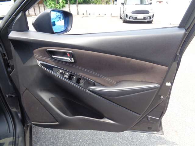 マツダ デミオ １．５ ＸＤ ミスト マルーン ディーゼルターボ H30年 (中国) 99