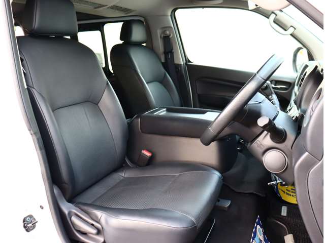 日産 キャラバンバン ２．０ グランド プレミアムＧＸ プロスタイル ロングボディ R4年 (関東) 99