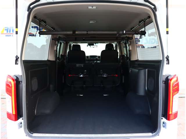 日産 キャラバンバン ２．０ グランド プレミアムＧＸ プロスタイル ロングボディ R4年 (関東) 99