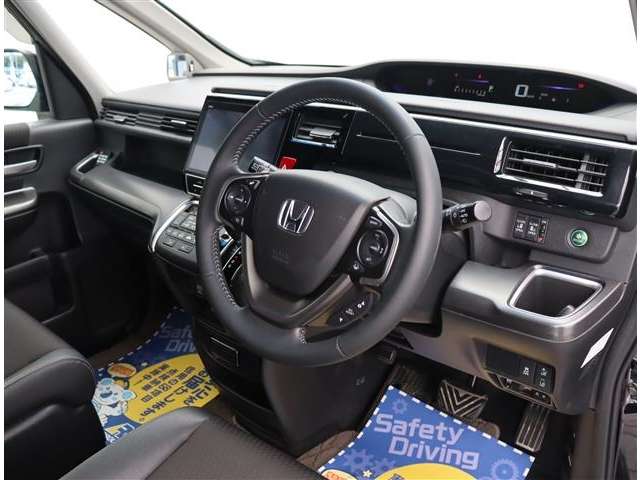 ホンダ ステップワゴン １．５ スパーダ クールスピリット ホンダ センシング H30年 (関東) 99