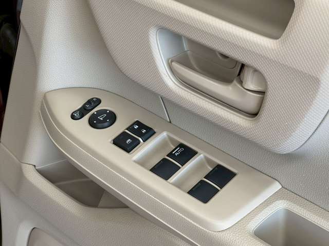 ホンダ Ｎ　ＢＯＸ ６６０ Ｇ ホンダセンシング ４ＷＤ H30年 (北海道) 99