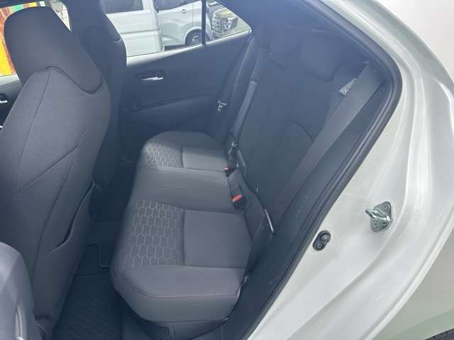 トヨタ カローラスポーツ　ハイブリッド １．８ ハイブリッド Ｇ Ｚ R5年 (東海) 99