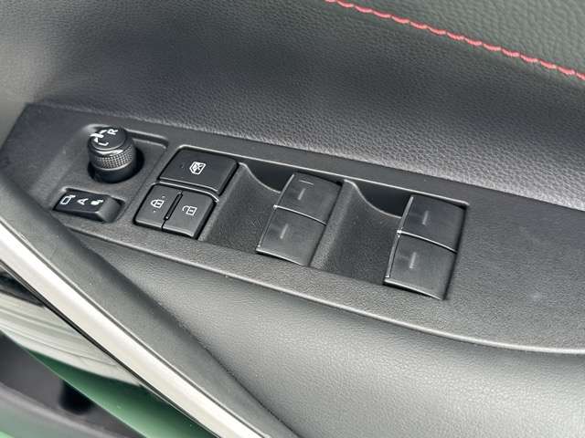 トヨタ カローラスポーツ　ハイブリッド １．８ ハイブリッド Ｇ Ｚ R5年 (東海) 99