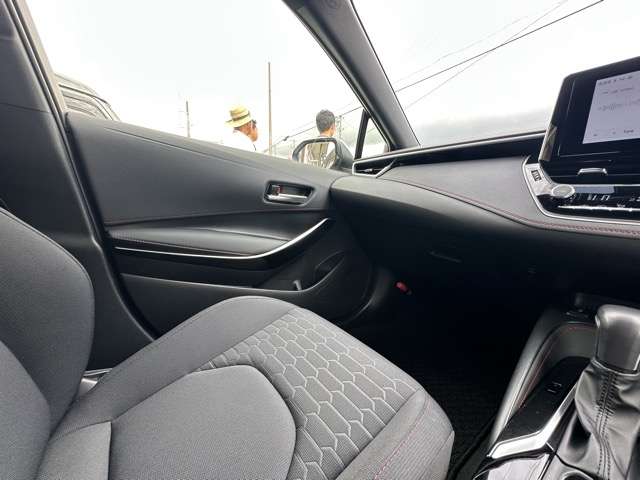 トヨタ カローラスポーツ　ハイブリッド １．８ ハイブリッド Ｇ Ｚ R5年 (東海) 99