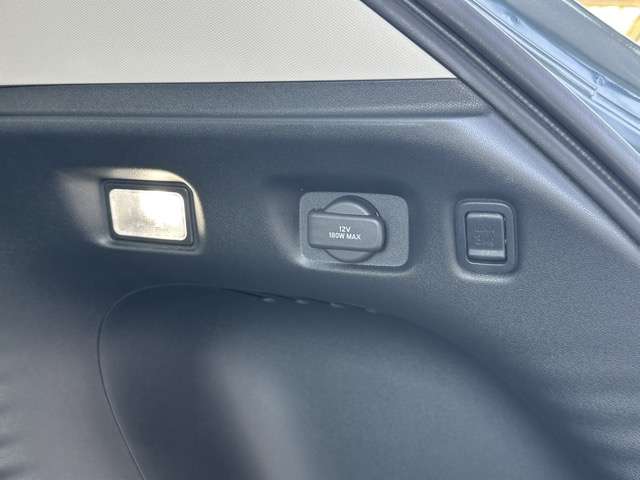 ホンダ ＺＲ－Ｖ ２．０ Ｅ：ＨＥＶ Ｘ ４ＷＤ R4年 (東海) 99