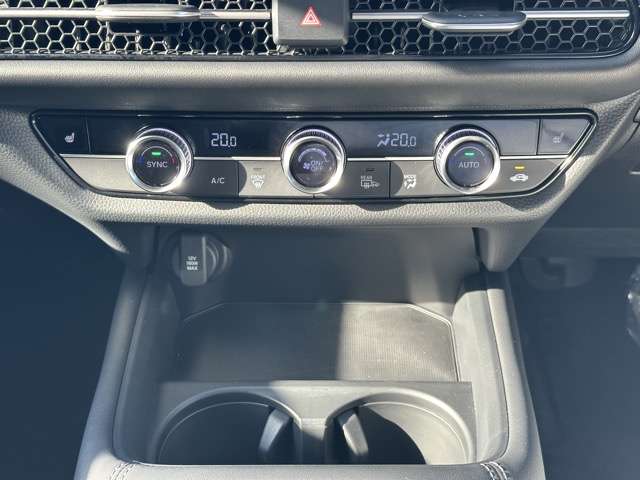 ホンダ ＺＲ－Ｖ ２．０ Ｅ：ＨＥＶ Ｘ ４ＷＤ R4年 (東海) 99