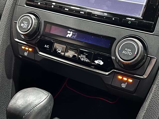 ホンダ シビック １．５ H30年 (関東) 99
