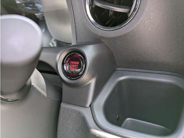 ホンダ Ｎ　ＢＯＸ カスタム ６６０ R6年 (関東) 99