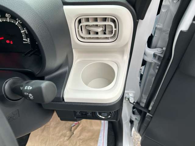 ダイハツ ムーヴ　キャンバス ６６０ ストライプス Ｘ R7年 () 99