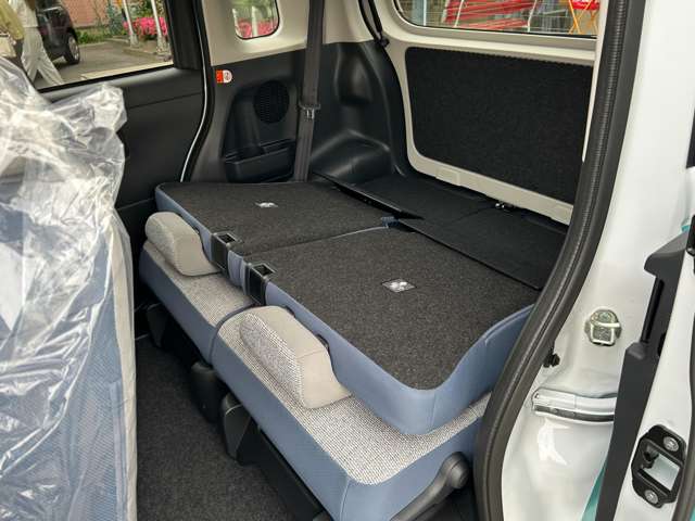 ダイハツ ムーヴ　キャンバス ６６０ ストライプス Ｘ ４ＷＤ R7年 () 99