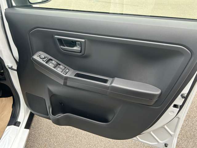 ダイハツ タフト ６６０ Ｘターボ ４ＷＤ R6年 () 99