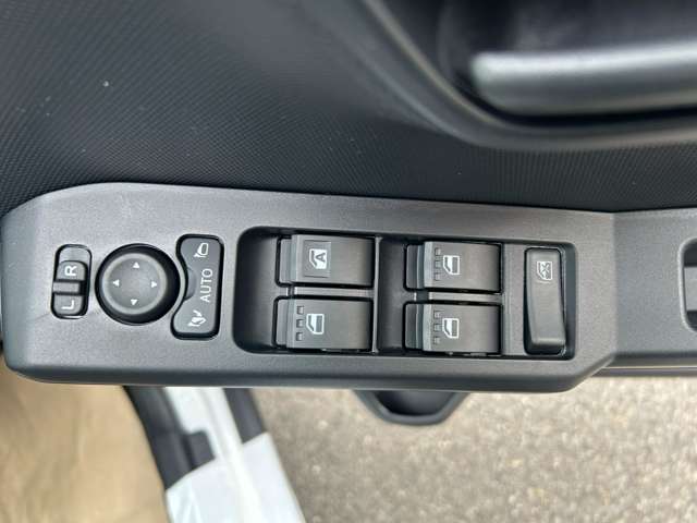 ダイハツ タフト ６６０ Ｘターボ ４ＷＤ R6年 () 99