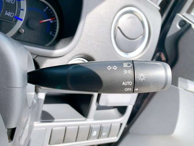 スズキ ワゴンＲ ６６０ スティングレー Ｘ H26年 (九州・沖縄) 99