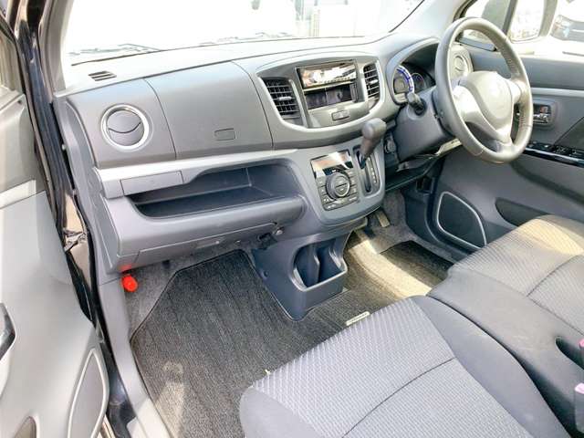 スズキ ワゴンＲ ６６０ スティングレー Ｘ H26年 (九州・沖縄) 99