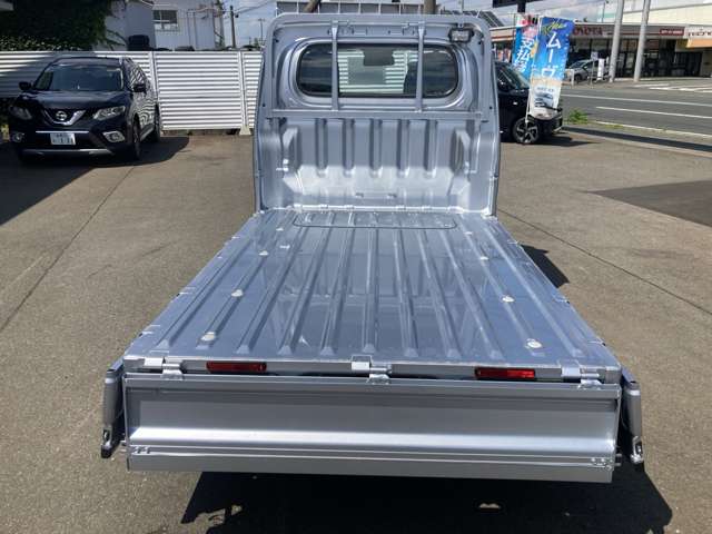 ダイハツ ハイゼットトラック ６６０ スタンダード 農用スペシャル ３方開 ４ＷＤ R6年 (東北) 99
