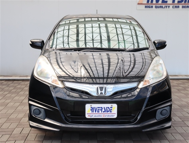 ホンダ フィット　ハイブリッド １．３ H23年 (関東) 99