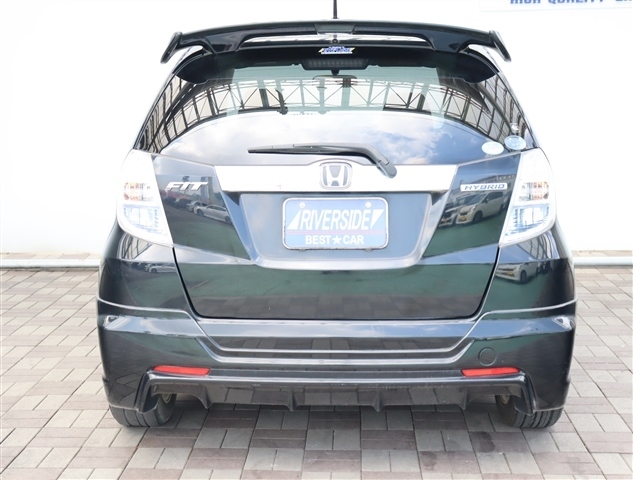 ホンダ フィット　ハイブリッド １．３ H23年 (関東) 99