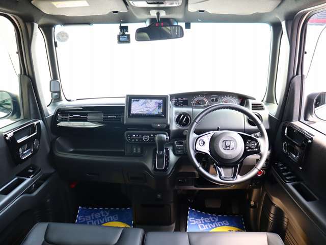 ホンダ Ｎ　ＢＯＸ カスタム ６６０ Ｌ ターボ R4年 (関東) 99