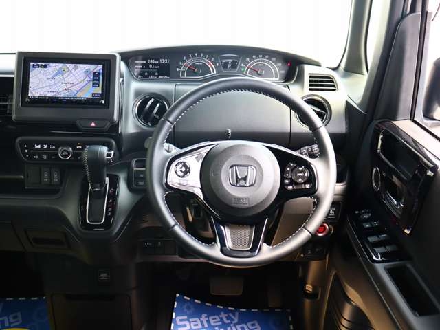 ホンダ Ｎ　ＢＯＸ カスタム ６６０ Ｌ ターボ R4年 (関東) 99