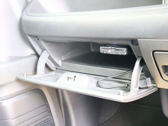 ホンダ Ｎ　ＢＯＸ カスタム ６６０ Ｌ ターボ R4年 (関東) 99