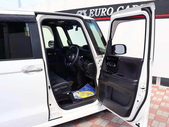 ホンダ Ｎ　ＢＯＸ カスタム ６６０ Ｌ ターボ R4年 (関東) 99