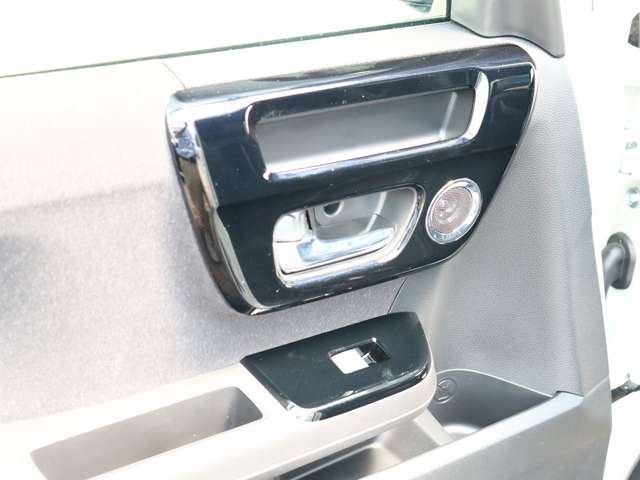 ホンダ Ｎ　ＢＯＸ カスタム ６６０ Ｌ ターボ R4年 (関東) 99