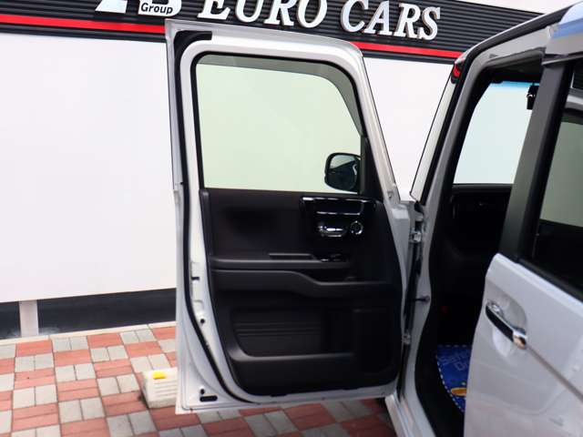 ホンダ Ｎ　ＢＯＸ カスタム ６６０ Ｌ ターボ R4年 (関東) 99