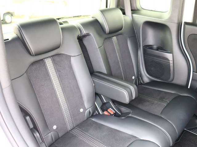 ホンダ Ｎ　ＢＯＸ カスタム ６６０ Ｌ ターボ R4年 (関東) 99