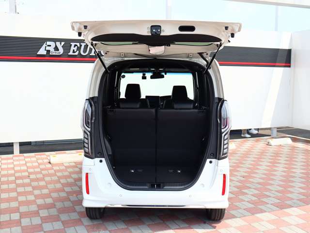 ホンダ Ｎ　ＢＯＸ カスタム ６６０ Ｌ ターボ R4年 (関東) 99