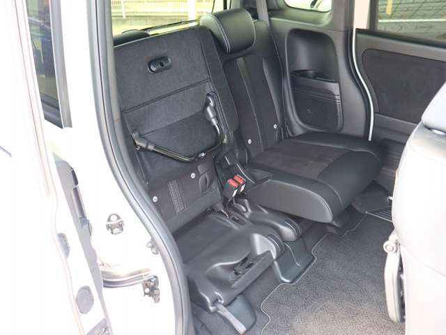 ホンダ Ｎ　ＢＯＸ カスタム ６６０ Ｌ ターボ R4年 (関東) 99