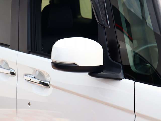 ホンダ Ｎ　ＢＯＸ カスタム ６６０ Ｌ ターボ R4年 (関東) 99