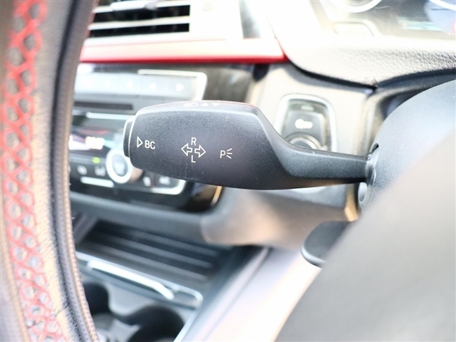 ＢＭＷ ３シリーズ ３２０ｄ　スポーツ H28年 (関東) 99