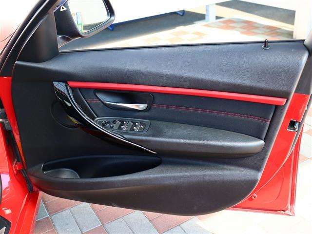 ＢＭＷ ３シリーズ ３２０ｄ　スポーツ H28年 (関東) 99