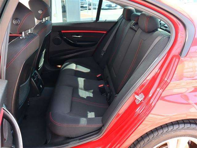 ＢＭＷ ３シリーズ ３２０ｄ　スポーツ H28年 (関東) 99