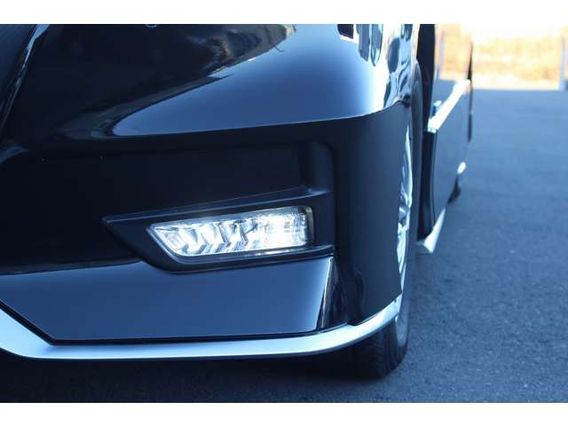 日産 セレナ １．２ Ｅ－ＰＯＷＥＲ ＡＵＴＥＣＨ セーフティパッケージ R1年 (関東) 99