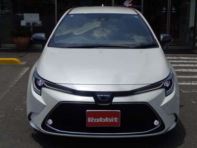 トヨタ カローラ　ツーリング　ハイブリッド １．８ ハイブリッド ＷＸＢ R3年 (中国) 99