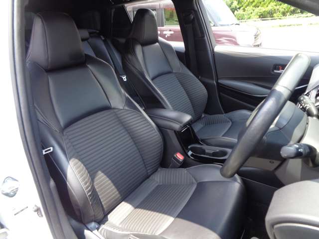 トヨタ カローラ　ツーリング　ハイブリッド １．８ ハイブリッド ＷＸＢ R3年 (中国) 99