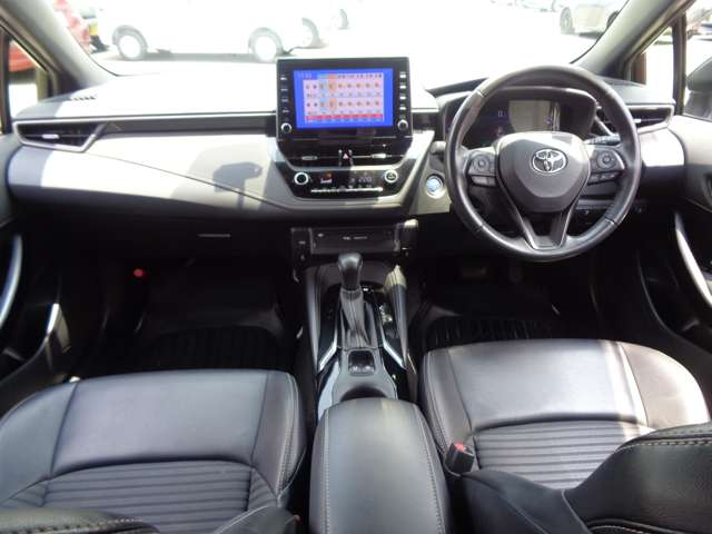 トヨタ カローラ　ツーリング　ハイブリッド １．８ ハイブリッド ＷＸＢ R3年 (中国) 99