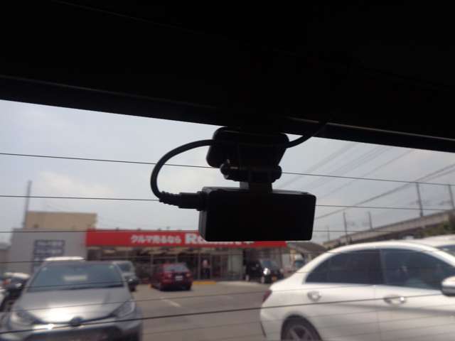 トヨタ カローラ　ツーリング　ハイブリッド １．８ ハイブリッド ＷＸＢ R3年 (中国) 99