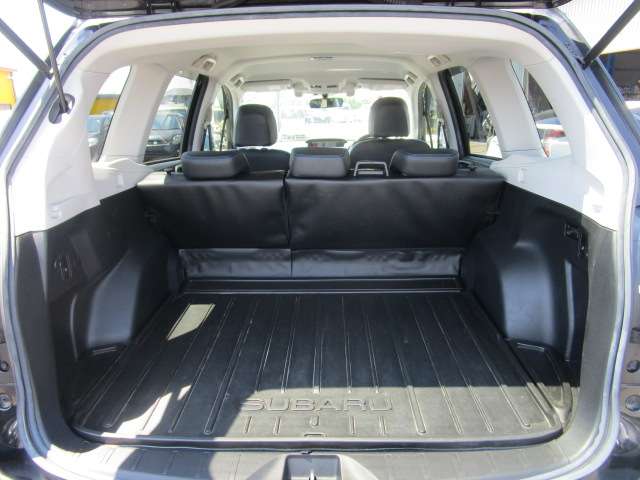 スバル フォレスター ２．０ＸＴ アイサイト ４ＷＤ H26年 (関東) 99