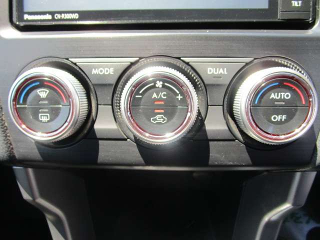 スバル フォレスター ２．０ＸＴ アイサイト ４ＷＤ H26年 (関東) 99