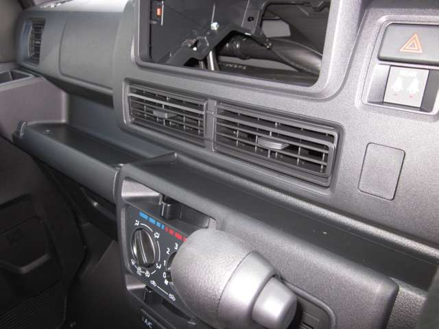 ダイハツ ハイゼットカーゴ ６６０ クルーズターボ R6年 (関東) 99