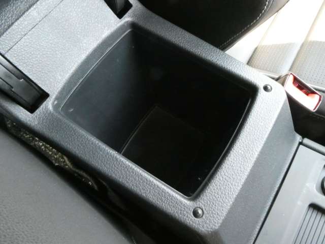 フォルクスワーゲン ゴルフＲ Ｒ ４ＷＤ H30年 (関東) 99