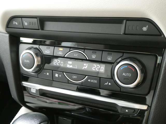 マツダ アテンザ　セダン ２．２ ＸＤ Ｌパッケージ ディーゼルターボ H27年 (関東) 99