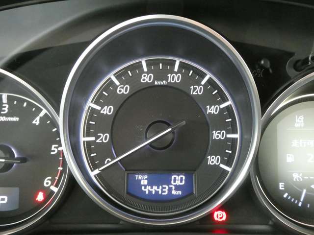 マツダ アテンザ　セダン ２．２ ＸＤ Ｌパッケージ ディーゼルターボ H27年 (関東) 99