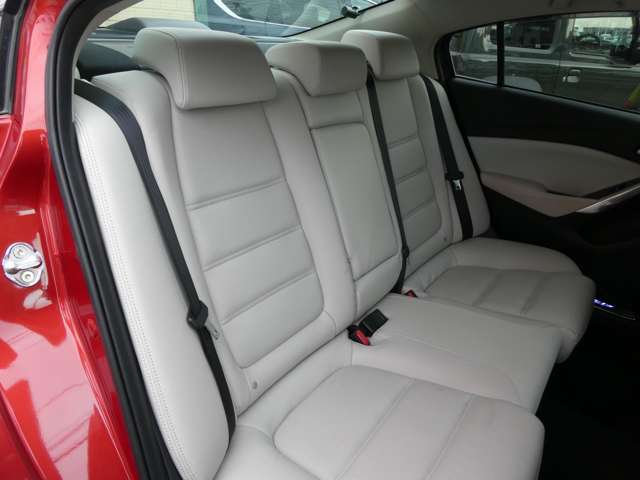 マツダ アテンザ　セダン ２．２ ＸＤ Ｌパッケージ ディーゼルターボ H27年 (関東) 99