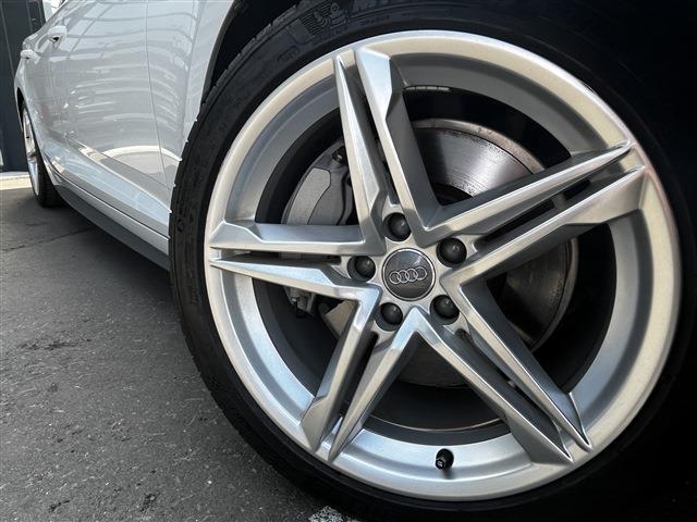 アウディ Ａ５　スポーツバック ４５ ＴＦＳＩ クワトロ スポーツ Ｓラインパッケージ ４ＷＤ H30年 (東北) 99
