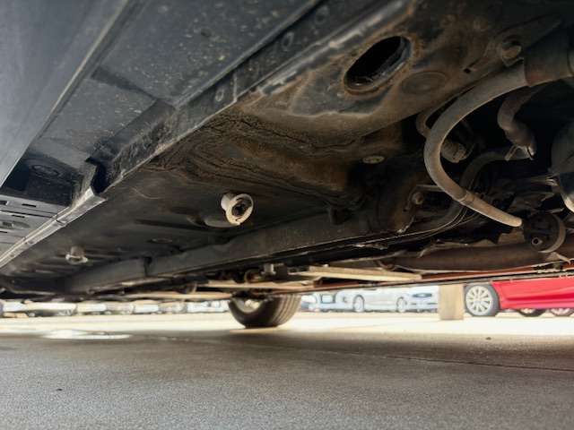 トヨタ プリウス １．８ Ｓ セーフティ プラス Ｅ－ＦＯＵＲ ４ＷＤ H30年 (東北) 99